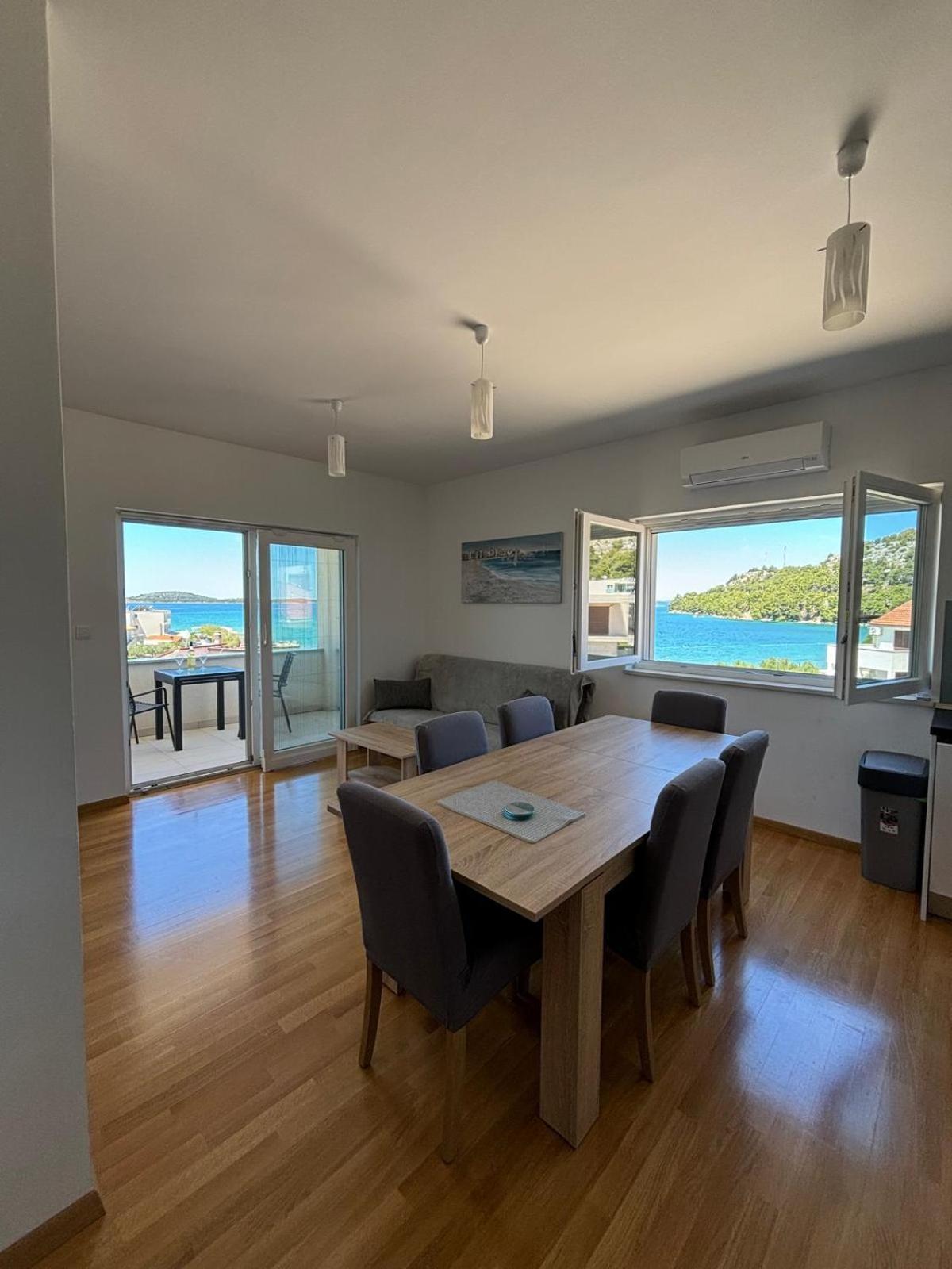 Sea View Apartments Жаборич Екстериор снимка