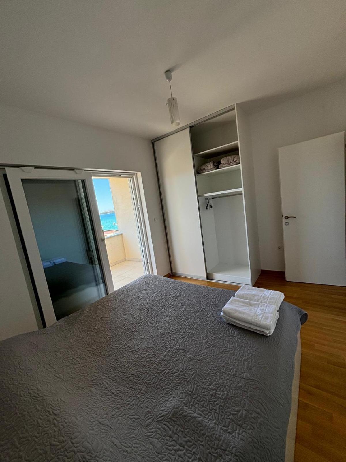 Sea View Apartments Жаборич Екстериор снимка